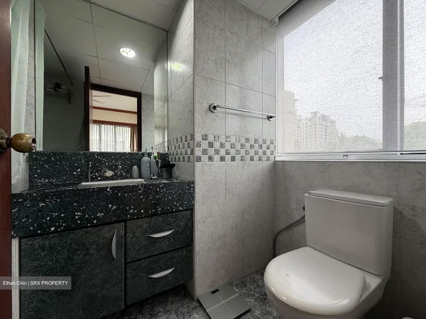 UE Square (D9), Apartment #562174991